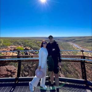 Meet your Posher, Chi wen